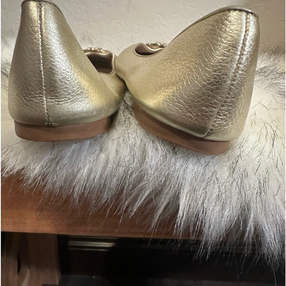 Gorgeous Tory Burch gold metallic tumbled leather Claire ballet flats SZ 7 1/2" - Picture 4 of 7